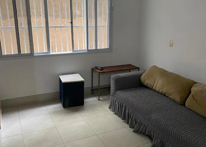 Enseada Guarujá, apartamento a 200 metros da praia